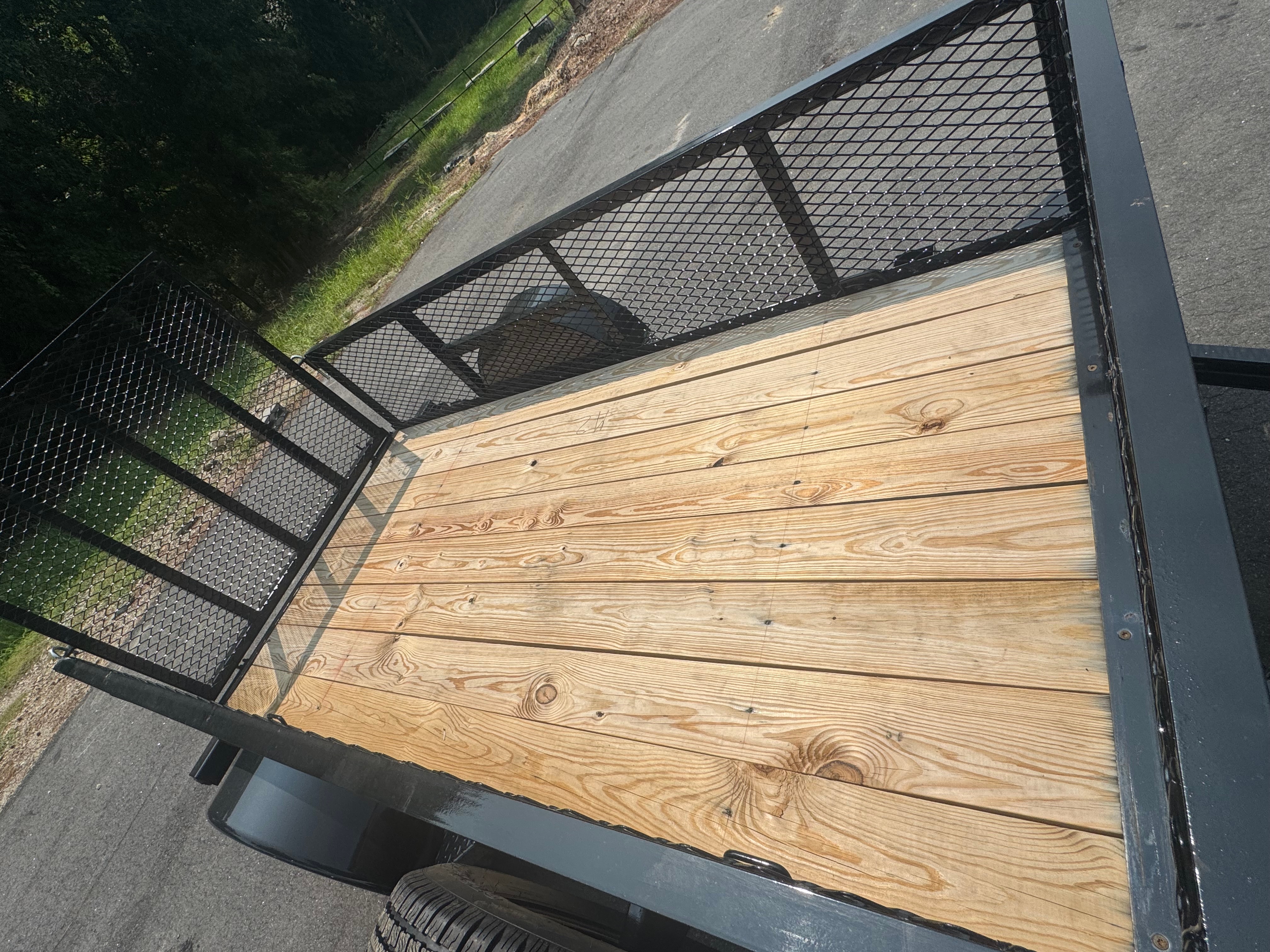 2026 Top Hat 10' Utility Trailer - thumbnail view 3
